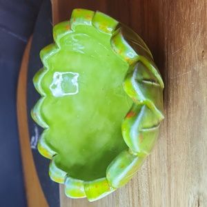 Vintage 5 in Ceramic splattered artichoke bowl